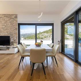 4 bedroom villa with pool and sea views near Dubrovnik sleeps 8